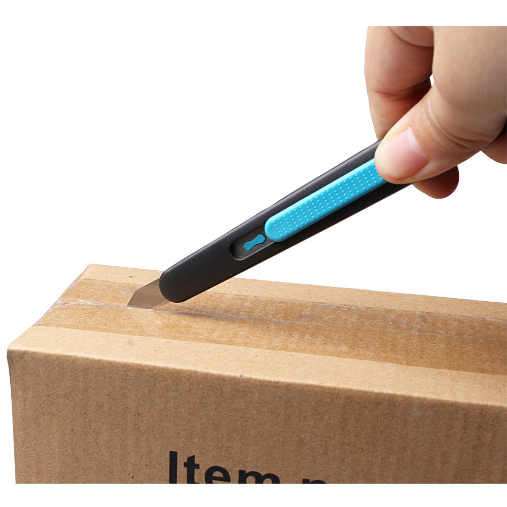 9mm Auto-retract Cutter Blue